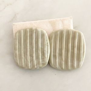 🌈 5/$25 Vintage Coro 1980s large statement earrings